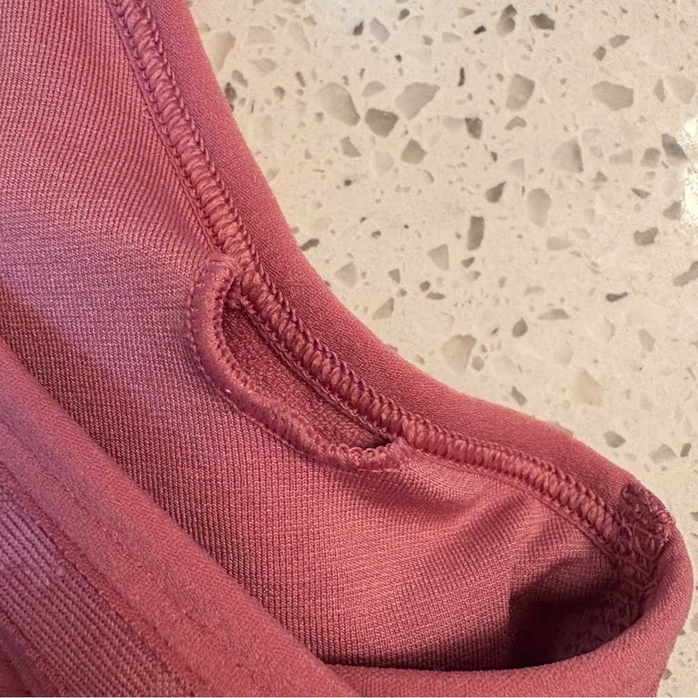 Brand New Gymshark Sports Bra - Medium - Picture 4 of 6
